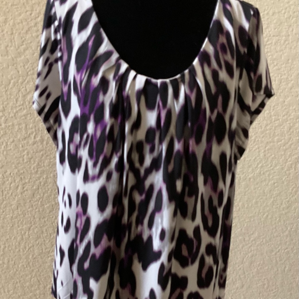 Worthington Black and White Cap Sleeve Relaxed Blouse